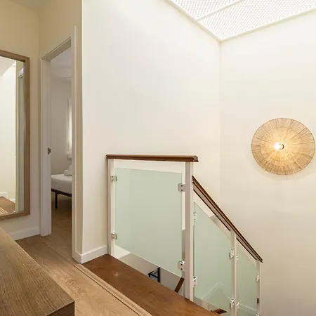 Апартаменты Allo Merced Duplex Centro 2 - 2 Banos *